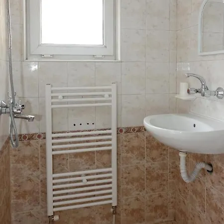 семеен орфей Hotel Warna